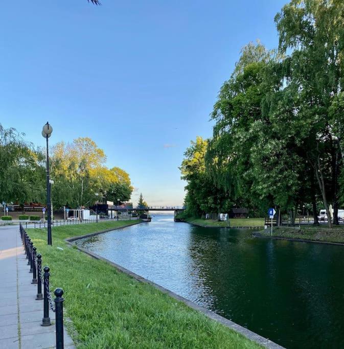 Ferienwohnung Piekny Apartament Z Widokiem Na Jezioro Niegocin Lötzen Exterior foto