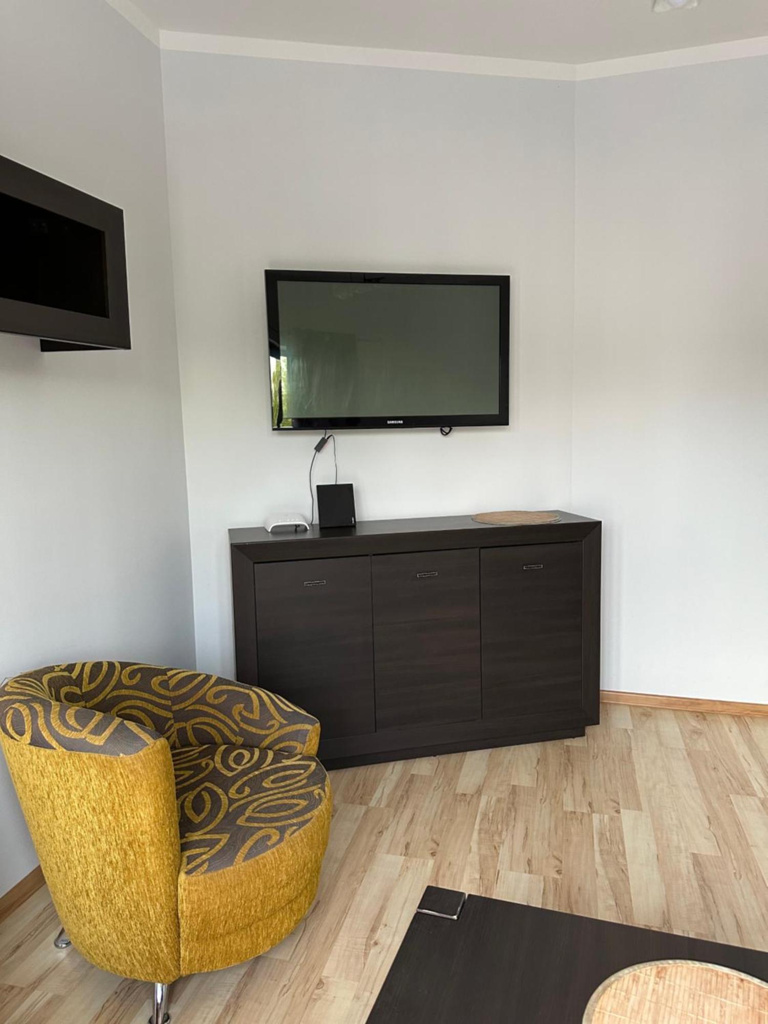 Ferienwohnung Piekny Apartament Z Widokiem Na Jezioro Niegocin Lötzen Exterior foto